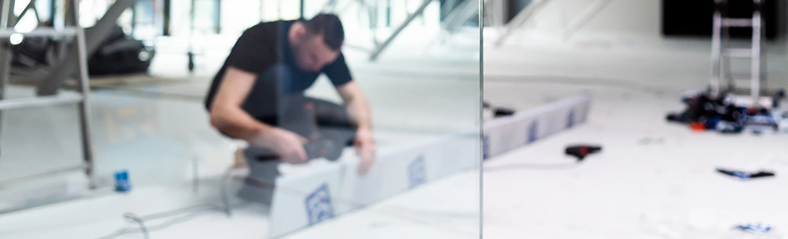 Emergency Commercial Glass Repair in DeBary, FL